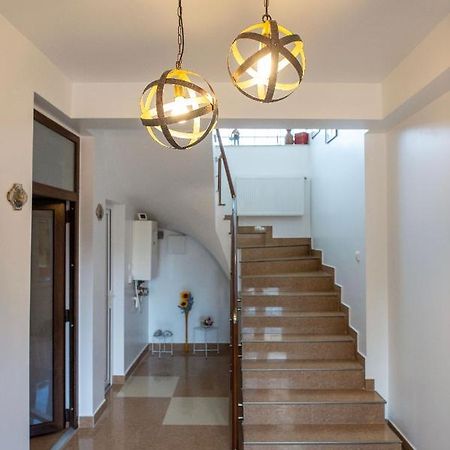 Vila Jean Bart Hotell Mangalia Exteriör bild