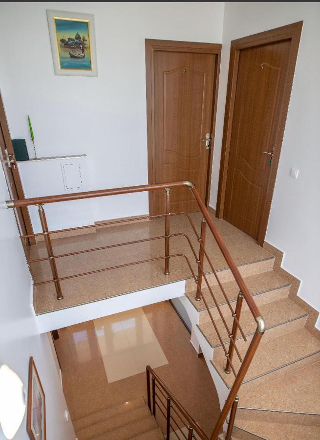 Vila Jean Bart Hotell Mangalia Exteriör bild