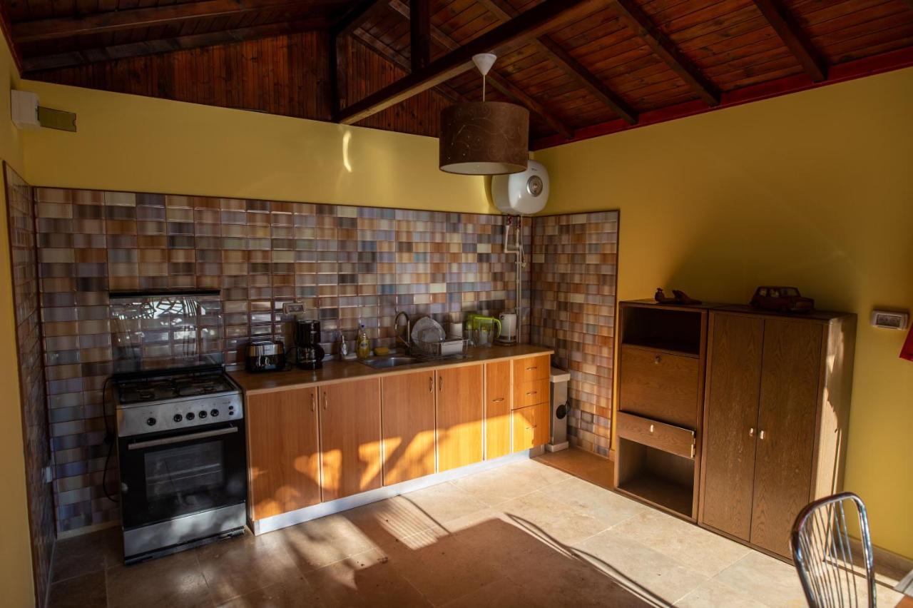 Vila Jean Bart Hotell Mangalia Exteriör bild