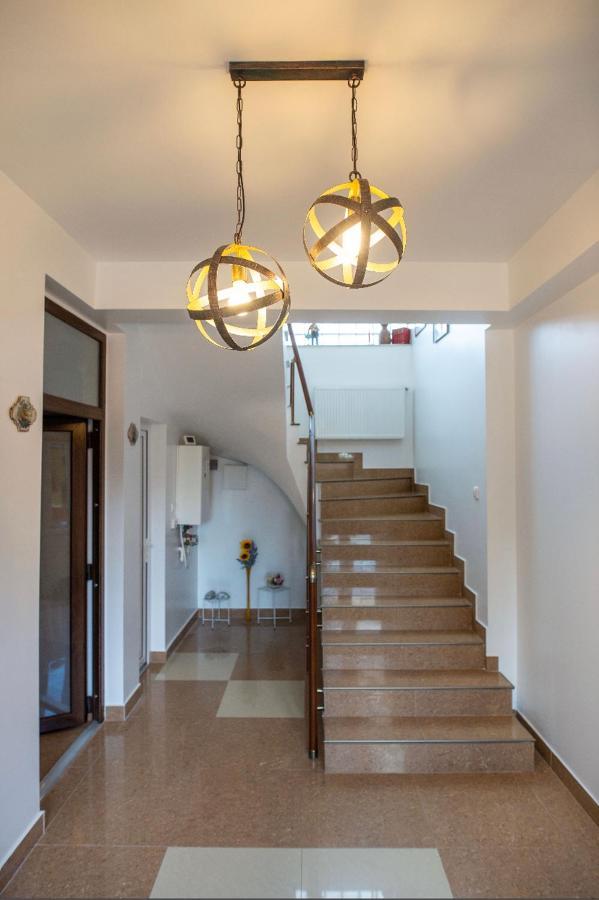 Vila Jean Bart Hotell Mangalia Exteriör bild
