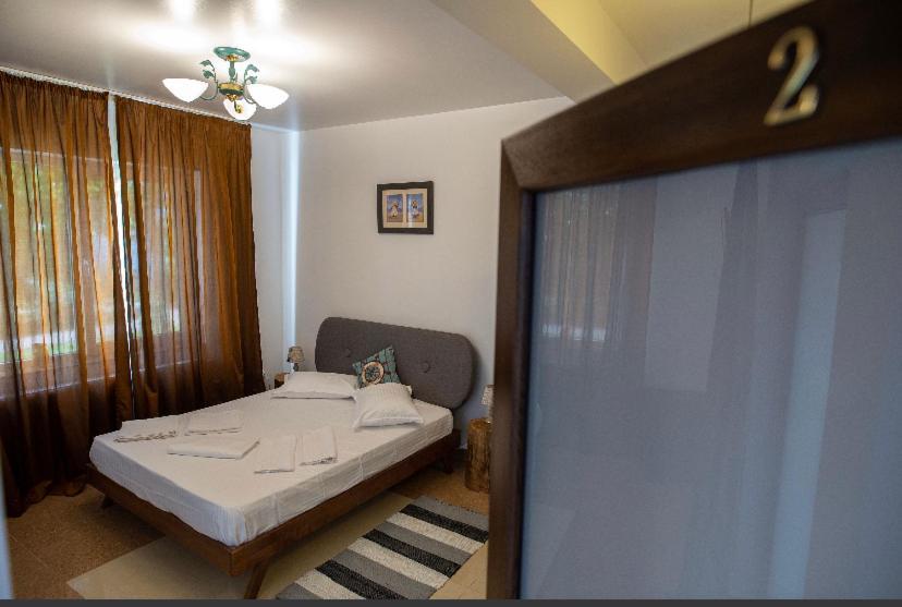 Vila Jean Bart Hotell Mangalia Exteriör bild